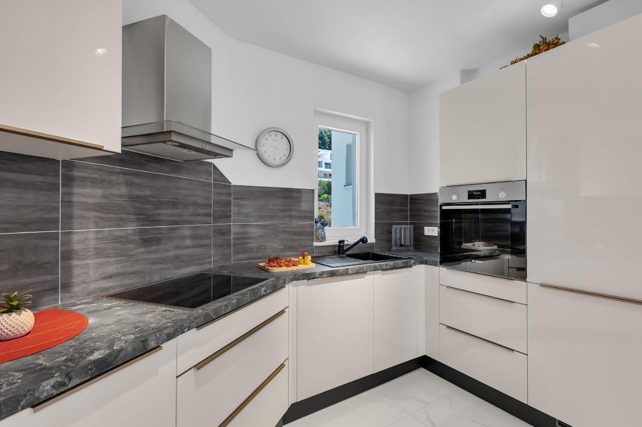 מאקרסקה Apartment Navis, Sea View מראה חיצוני תמונה